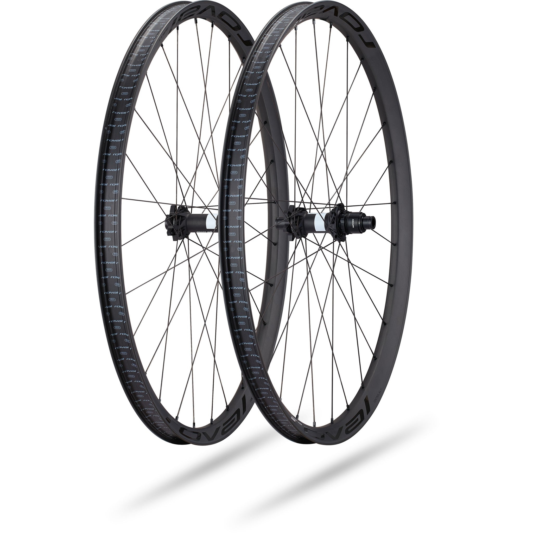 30126-310_CONTROL-SL-VI-350-29-REAR-28H-SATIN-CARBON-BLK_HERO